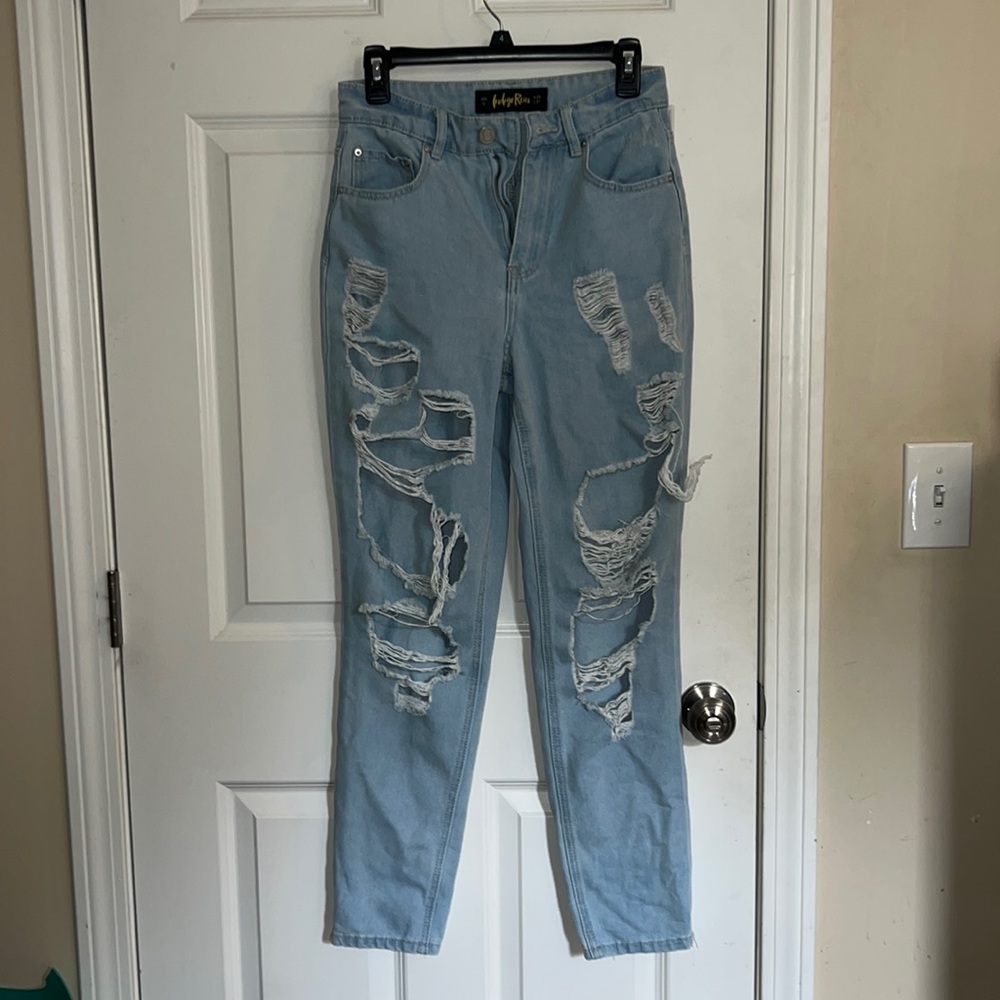 Ripped jeans
